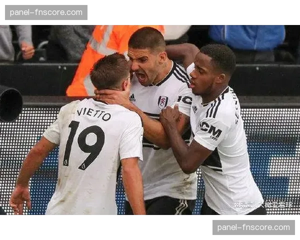 争议中结束：卢顿对阵富勒姆比赛中的三次关键VAR回放记录