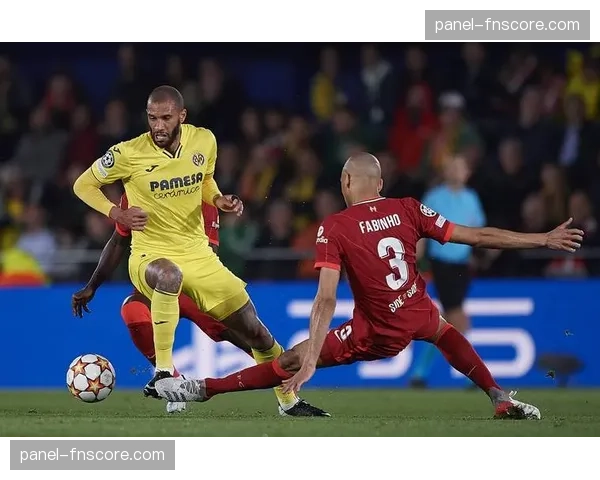 官方：比利亚雷亚尔与队长帕雷霍续约一年